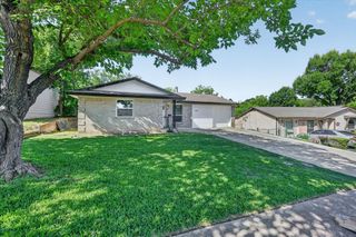 604 Holly Lane, Duncanville, TX 75116