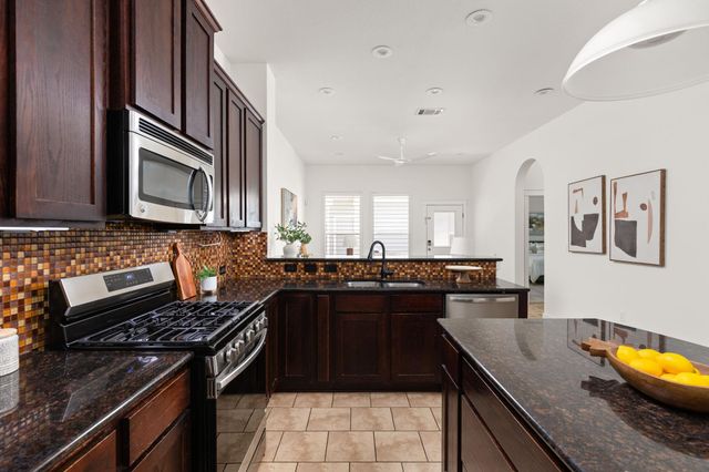 3909 Sahm ST, Austin, TX 78723