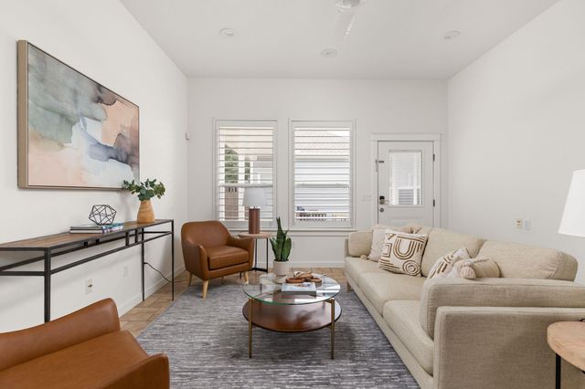 3909 Sahm ST, Austin, TX 78723