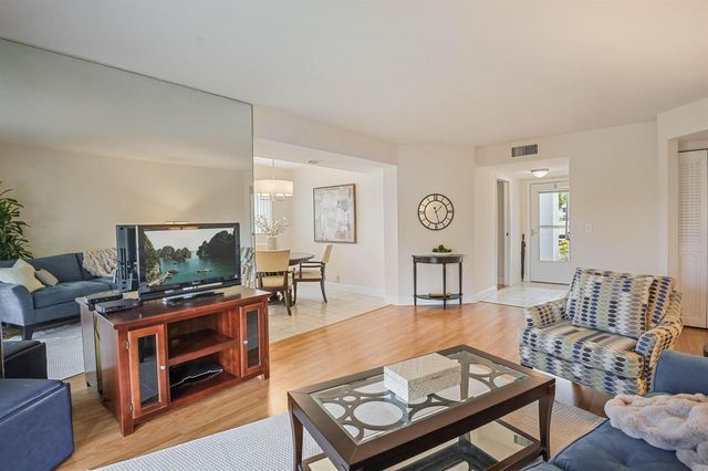3595 Birdie Drive 108, Lake Worth, FL 33467