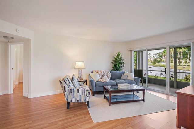 3595 Birdie Drive 108, Lake Worth, FL 33467