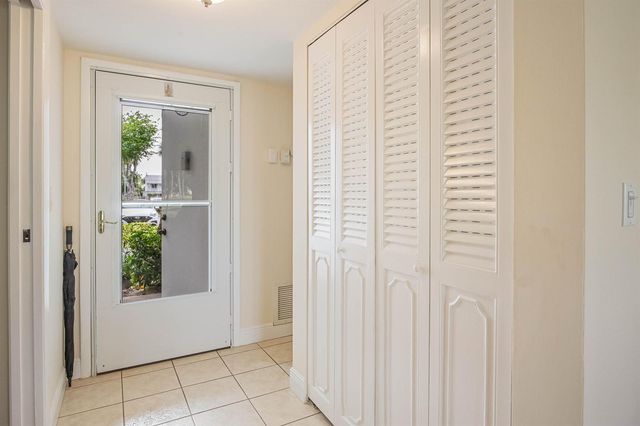 3595 Birdie Drive 108, Lake Worth, FL 33467