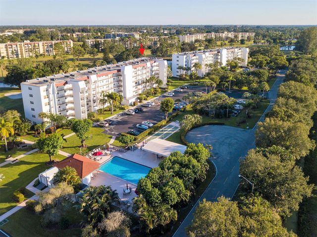 3595 Birdie Drive 108, Lake Worth, FL 33467