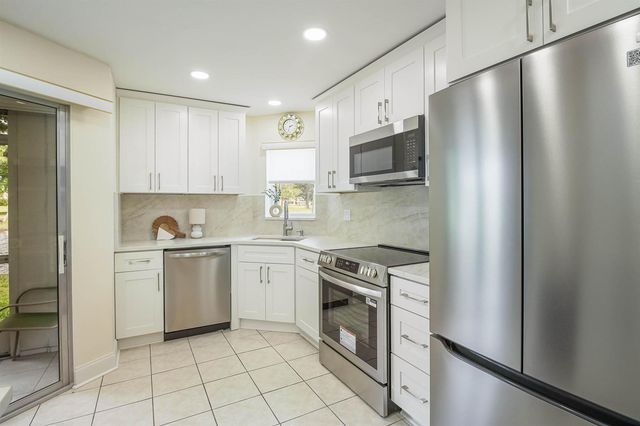 3595 Birdie Drive 108, Lake Worth, FL 33467