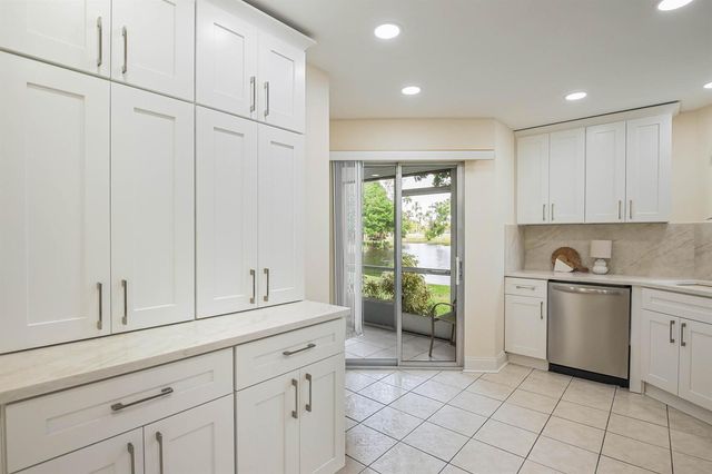 3595 Birdie Drive 108, Lake Worth, FL 33467