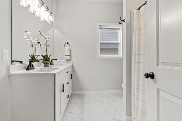 5815 Divine Street, Madison, WI 53718