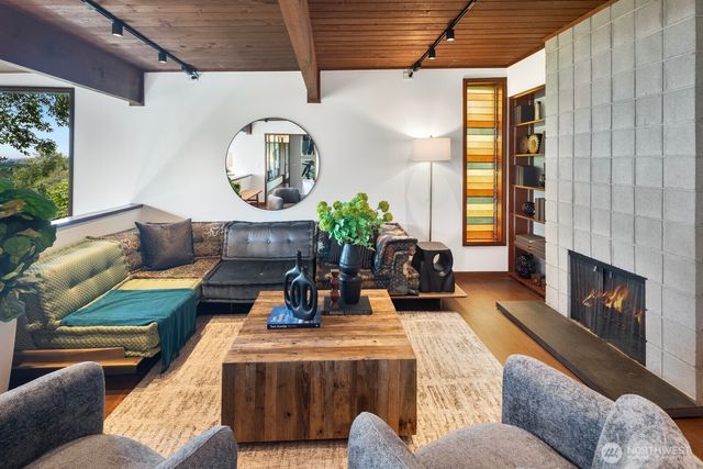 3411 E Terrace Street, Seattle, WA 98122
