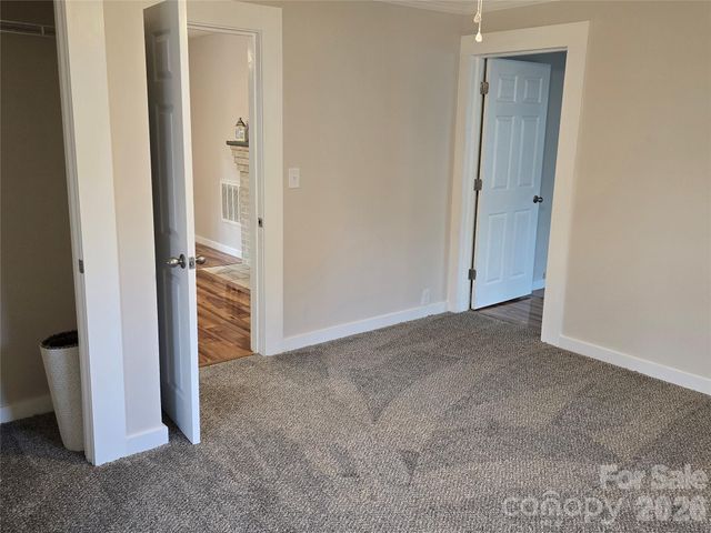 2410 Summit Avenue, Kannapolis, NC 28081