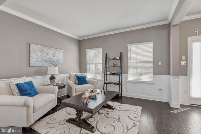 490 DEFRANCESCO CIR, Glassboro, NJ 08028