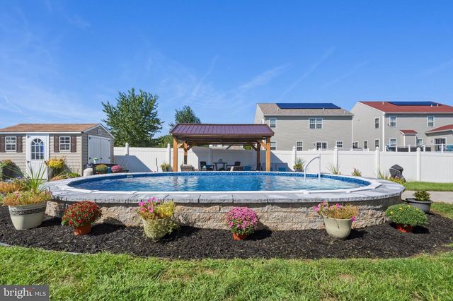 490 DEFRANCESCO CIR, Glassboro, NJ 08028