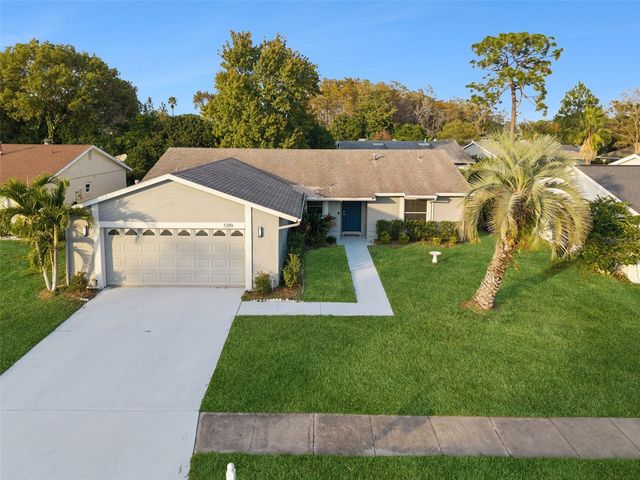 5119 LAZY LAKE CIRCLE, Orlando, FL 32821