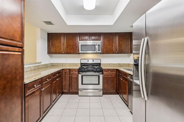 5119 LAZY LAKE CIRCLE, Orlando, FL 32821