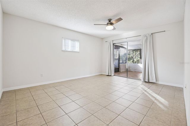 5119 LAZY LAKE CIRCLE, Orlando, FL 32821