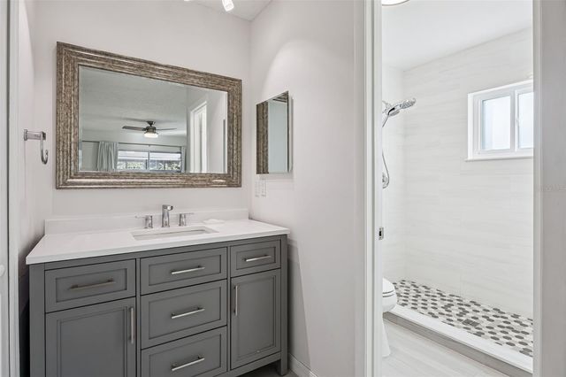 5119 LAZY LAKE CIRCLE, Orlando, FL 32821