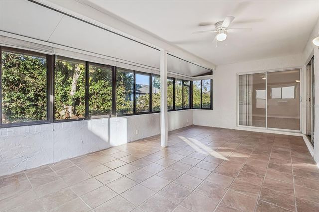 5119 LAZY LAKE CIRCLE, Orlando, FL 32821