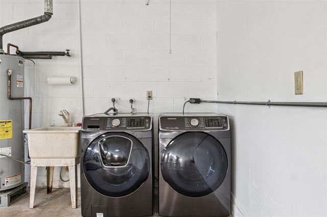 5119 LAZY LAKE CIRCLE, Orlando, FL 32821