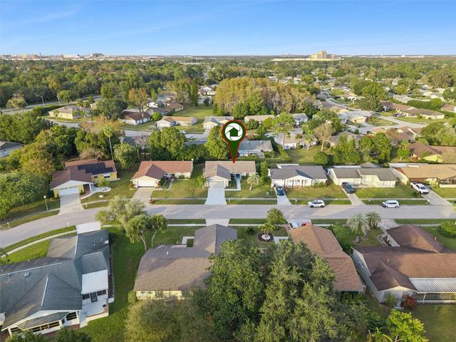 5119 LAZY LAKE CIRCLE, Orlando, FL 32821