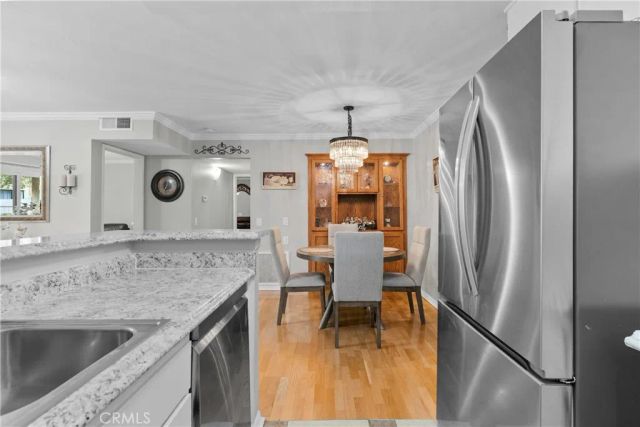 18752 Mandan 1009, Canyon Country, CA 91351