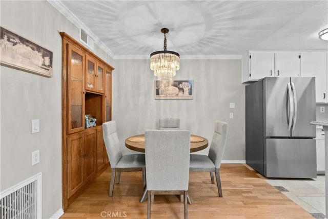 18752 Mandan 1009, Canyon Country, CA 91351