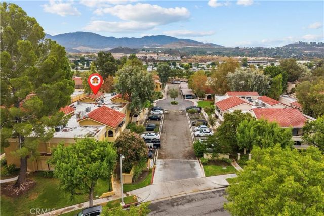 18752 Mandan 1009, Canyon Country, CA 91351