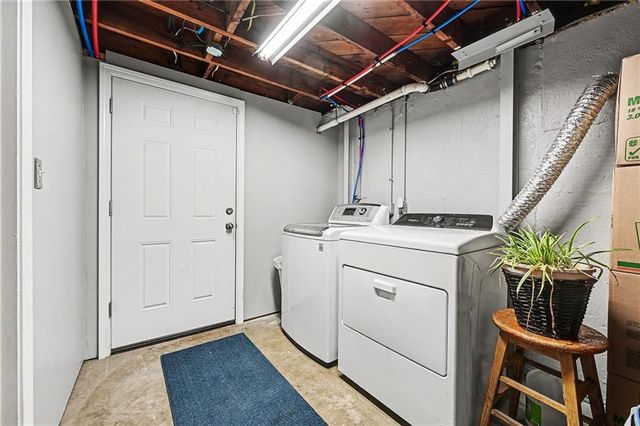 6000 GOODMAN Street, Merriam, KS 66202