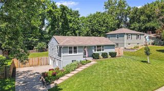 6000 GOODMAN Street, Merriam, KS 66202