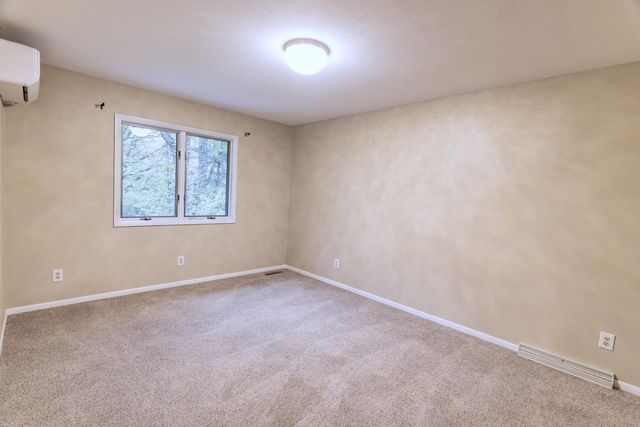 7170 Hawthorn Valley Avenue, Oshtemo Twp, MI 49009