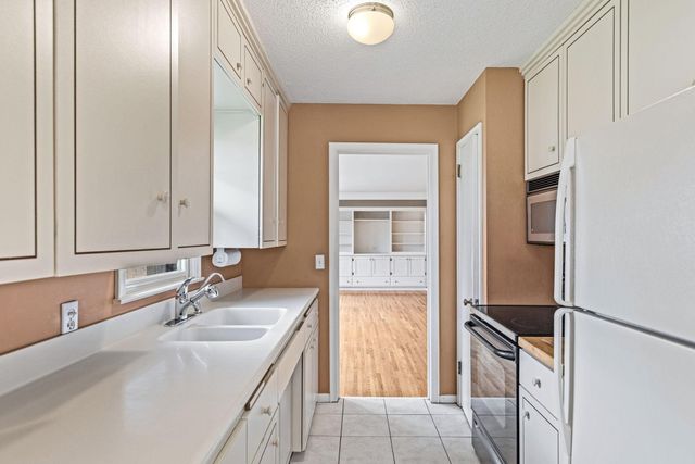 3529 Harding Street NE, Saint Anthony, MN 55418