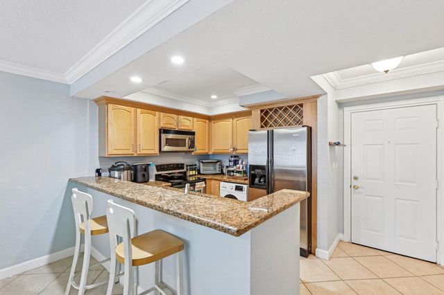 150 NE 15TH Avenue 138, Fort Lauderdale, FL 33301