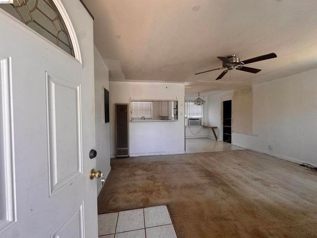 3076 Stevenson St, Pittsburg, CA 94565