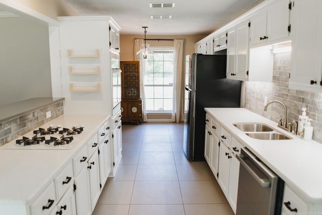 119 Lanphier Lane, Monticello, AR 71655