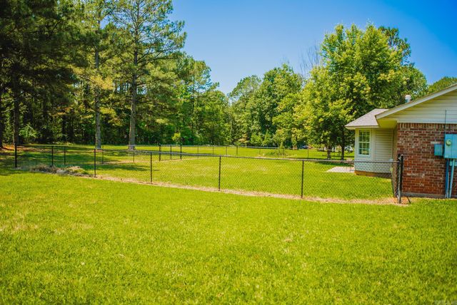 119 Lanphier Lane, Monticello, AR 71655