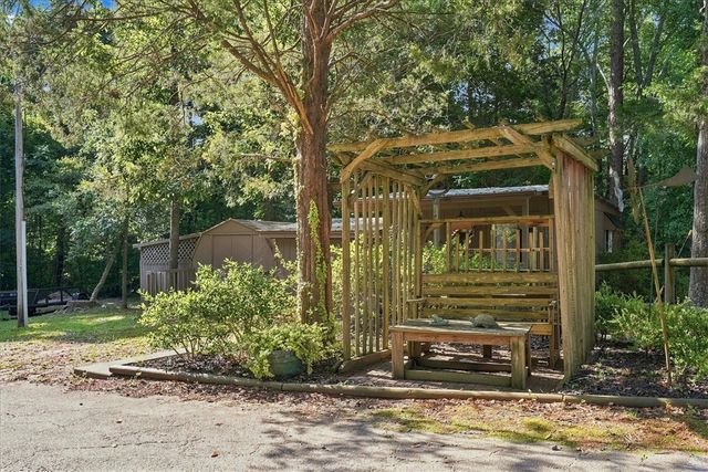 5798 Highway 413, Iva, SC 29655