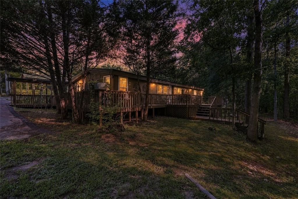 5798 Highway 413, Iva, SC 29655