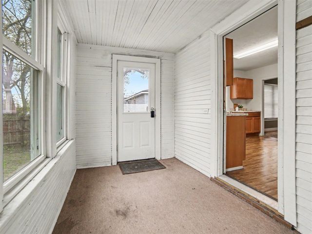 1656 Park Street, Muskegon, MI 49441
