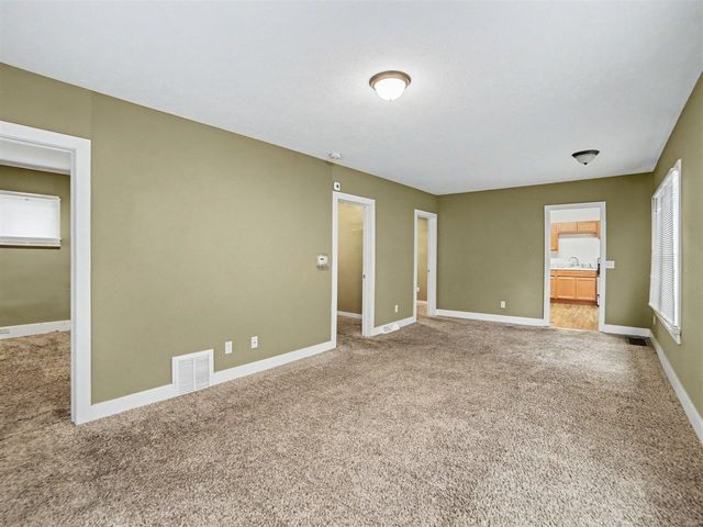 1656 Park Street, Muskegon, MI 49441