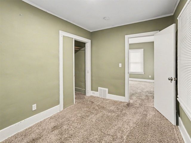 1656 Park Street, Muskegon, MI 49441