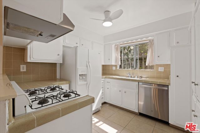 848 15th Street 2, Santa Monica, CA 90403