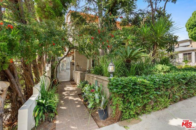 848 15th Street 2, Santa Monica, CA 90403