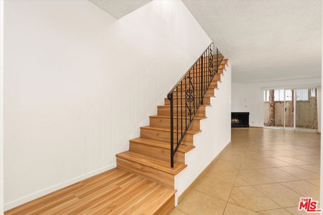 848 15th Street 2, Santa Monica, CA 90403