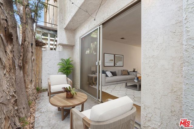 848 15th Street 2, Santa Monica, CA 90403
