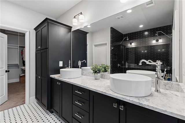 432 E Howard Avenue 23, Decatur, GA 30030