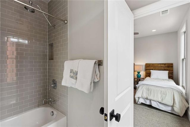 432 E Howard Avenue 23, Decatur, GA 30030