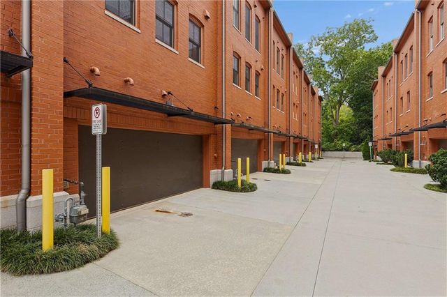 432 E Howard Avenue 23, Decatur, GA 30030