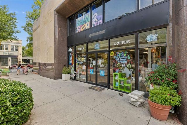 432 E Howard Avenue 23, Decatur, GA 30030