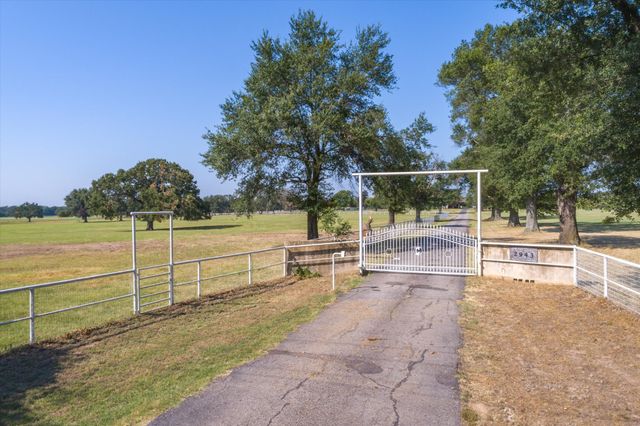 2943 Co rd 3208, Wills Point, TX 75169