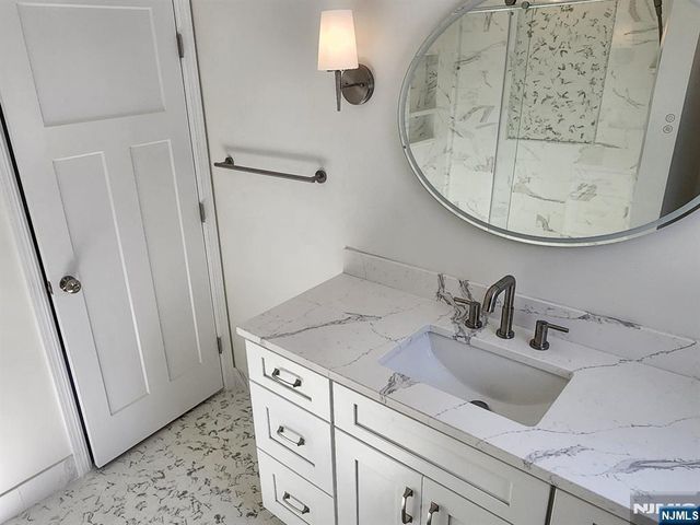 28 School Street, North Haledon, NJ 07508