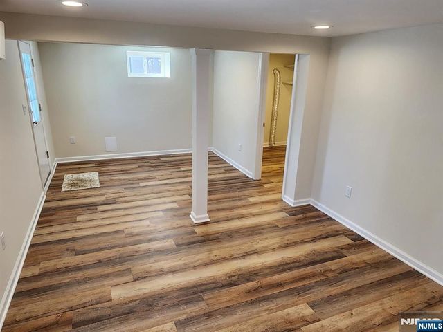 28 School Street, North Haledon, NJ 07508