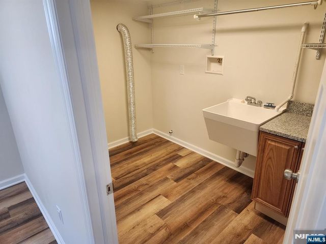 28 School Street, North Haledon, NJ 07508