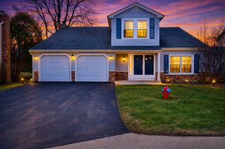 651 White Court, Gurnee, IL 60031